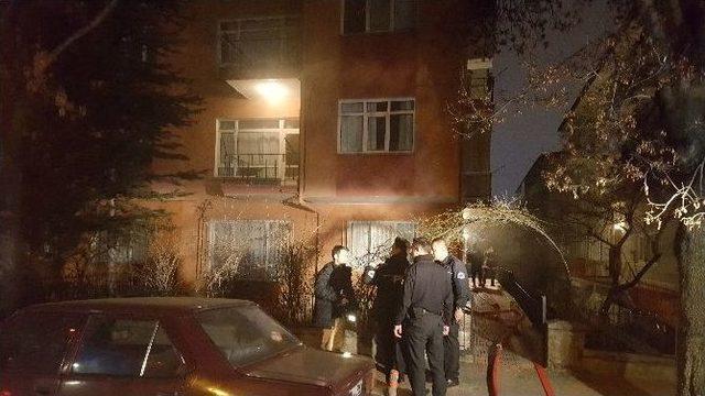 Başkent&rsquo;te &Uuml;&ccedil; Ayrı Noktada Yangın: 1&rsquo;i &Ccedil;ocuk 3 Yaralı 1