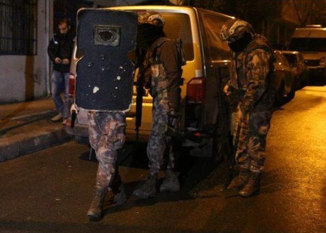 İstanbul da Şafak Vakti Uyuşturucu Operasyonu 2