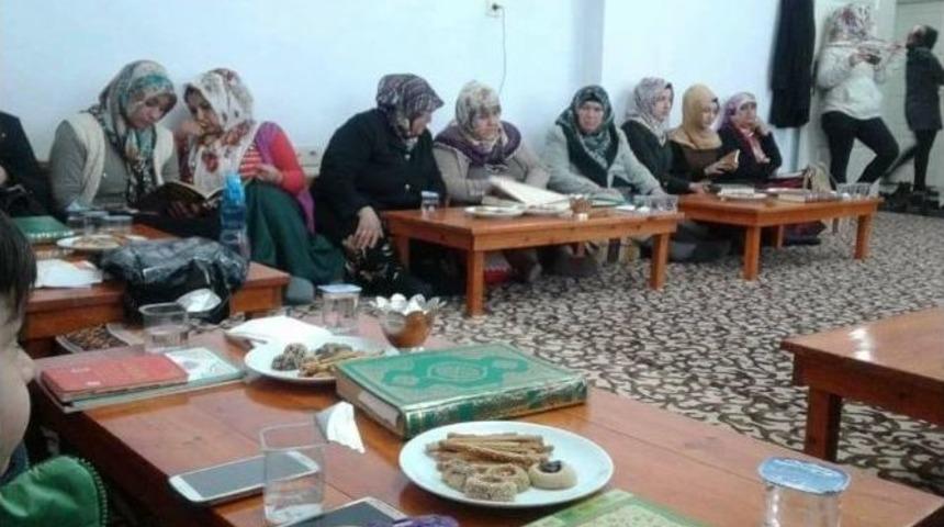 Kilis Belediyesi Askerler İ&ccedil;in Fetih Ve Yasin Suresi Okuttu