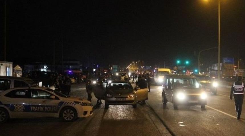 Polis Ve Jandarma Ekipleri Huzur İ&ccedil;in Operasyon Yaptı