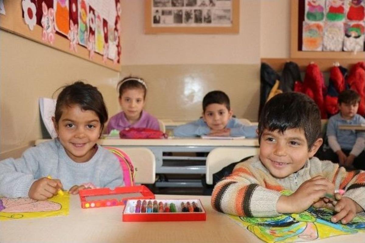 Miniklerin &Ccedil;&ouml;pten Okul Hayaline Bakan&rsquo;dan Jet Talimat