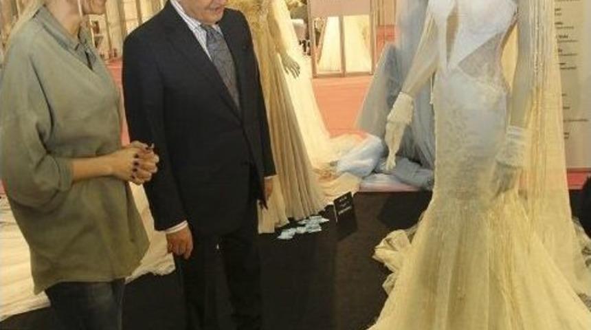 Gelinlik Yarışmasına İzmir Ekonomi Damgası