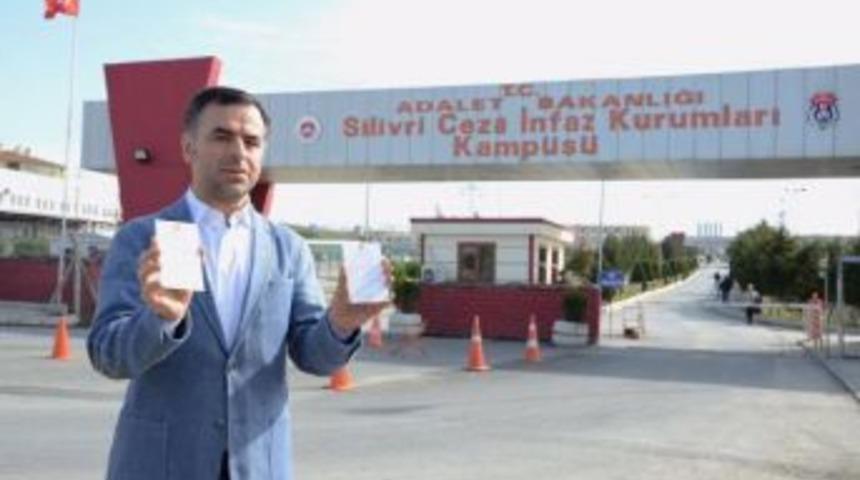 Chp Milletvekili Yarkadaş, Silivri Cezaevi'nde Tutuklu Yazarları Ziyaret Etti