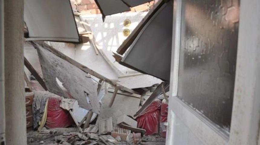 Evde Mutfak T&uuml;p&uuml;nden Sızan Gaz Patladı: 3 Yaralı