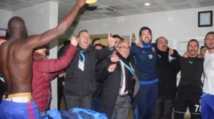 Tolga G&uuml;l: &ldquo;i&ccedil;eride İyi Oynamanın Verdiği G&uuml;ven Beşiktaş&rsquo;ı Yendik"