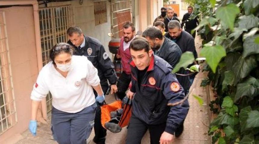 İntihara Kalkışan Emekli Astsubayı, Polis Kolundan Vurup Kurtardı