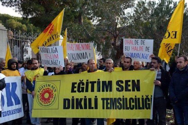 Bergama'da Kesk'ten Üyelerinin Ihracına Protesto