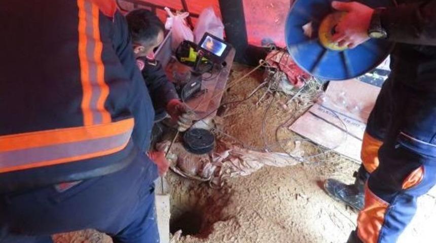 Yavru K&ouml;pek 70 Metrelik Kuyuda 6 G&uuml;nd&uuml;r Mahsur