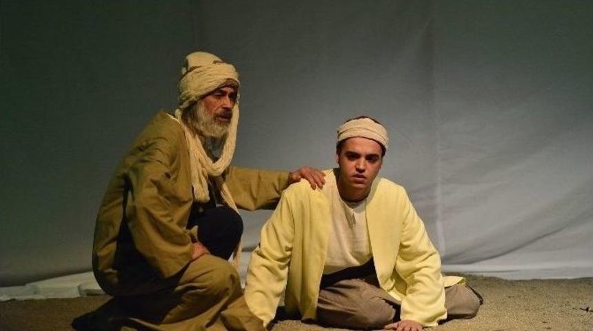 Bir Yunus Hik&acirc;yesi