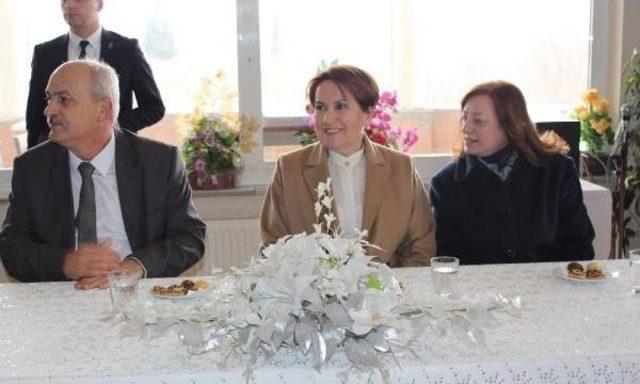 Meral Akşener: Sandıktan Y&uuml;zde 56 Hayır &Ccedil;ıkacak 3