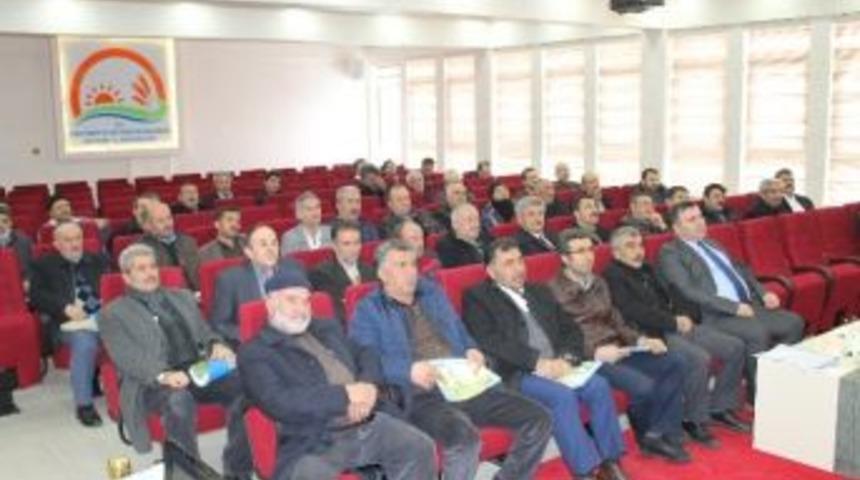 Bayburt Muhtarlarına Bilgilendirme Toplantısı D&uuml;zenlendi