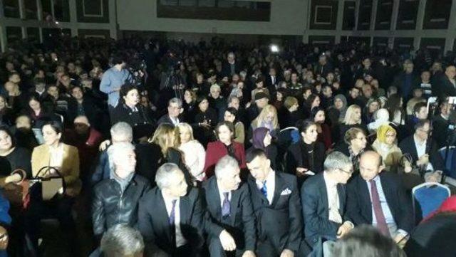 Meral Akşener in &Ccedil;anakkale Toplantısında  salon Krizi  &Ccedil;ıktı 1