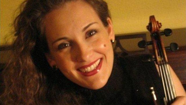 48 Yaşında Kansere Yenilen Sanatçıya Veda