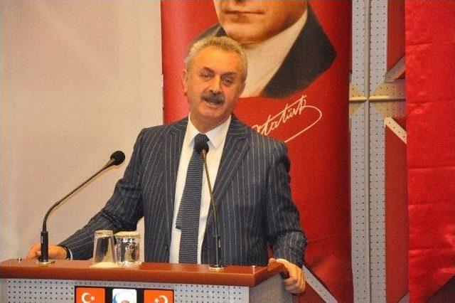 Gebzeli Yazar Levent Altun, “özlem’e Mektup” İsimli Kitabını Tanıttı