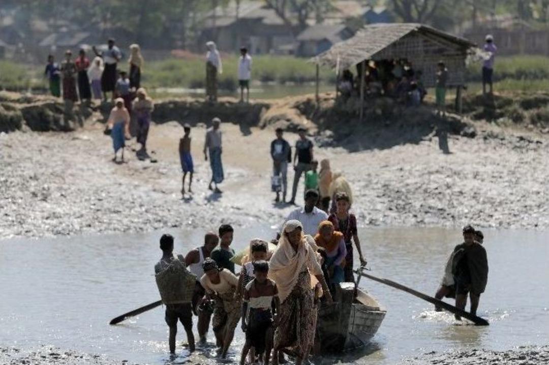 T&uuml;rkiye Diyanet Vakfı Arakanlı M&uuml;sl&uuml;manları Unutmadı