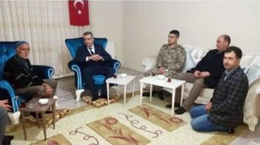 Kaymakam Vural&rsquo;dan Şehit Ailesine Ziyaret