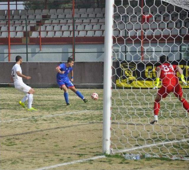 Manavgatspor-Bayburt Grup Özel İdare: 1-1