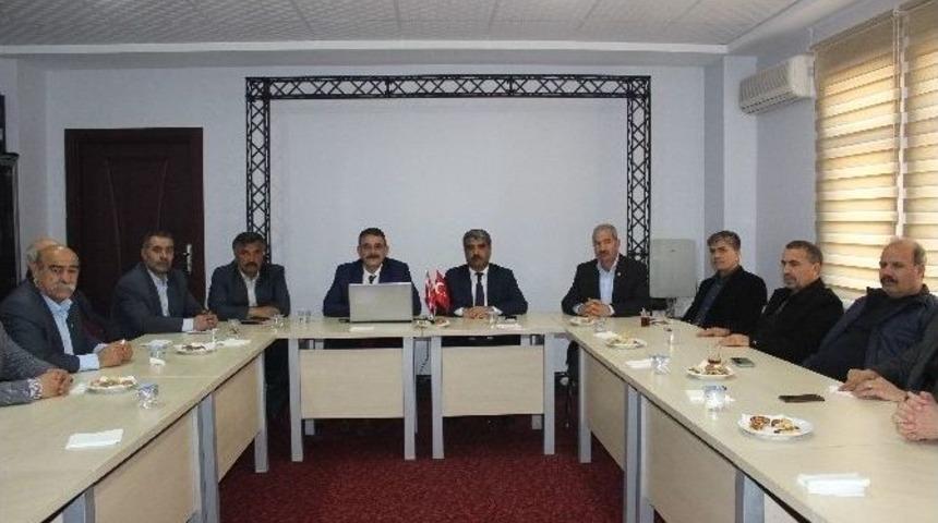 Sıfır Faizli Kredi Konusunda Esnaf Temsilcileri Bilgilendirildi