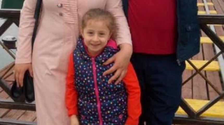 Mide K&uuml;&ccedil;&uuml;ltme Ameliyatı Sonrası &Ouml;ld&uuml;, Yakınları Doktoru Su&ccedil;ladı