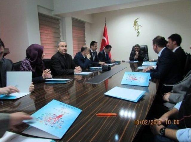 Şaphane&rsquo;de Hayat Boyu &Ouml;ğrenme Halk Eğitimi Planlama Ve İşbirliği Komisyonu Toplantısı 2