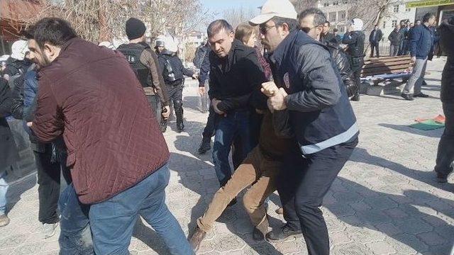 Malatya&rsquo;da İzinsiz G&ouml;steri Gerginliği 2