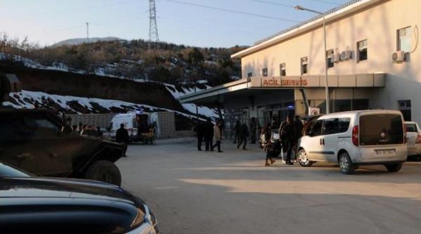 P&uuml;l&uuml;m&uuml;r'de &Ccedil;atışma: 1 Pkk'lı &Ouml;l&uuml;, 1 Pkk'lı Yaralı Yakalandı