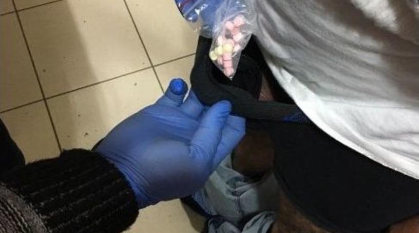 İ&ccedil; &Ccedil;amaşırına Yaptırdığı &Ouml;zel Cepten Uyuşturucu &Ccedil;ıktı