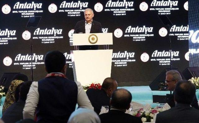 Başbakan Yıldırım Antalya’da Stk Temsilcileriyle Bir Araya Geldi