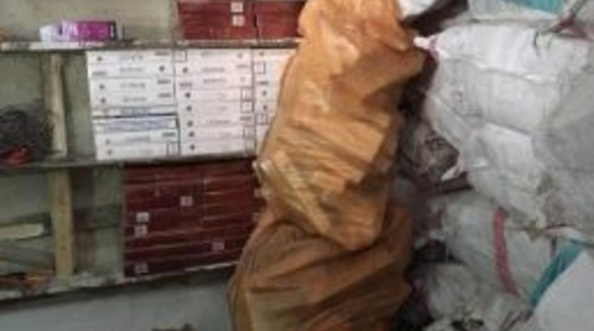 Y&uuml;ksekova&rsquo;da 77 Bin 500 Paket Ka&ccedil;ak Sigara Ele Ge&ccedil;irildi