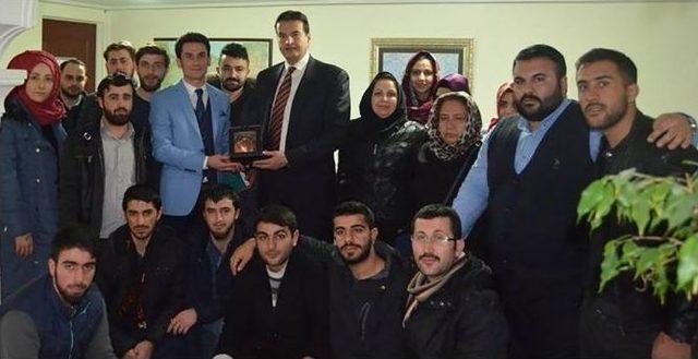 Tyb Erzurum Şubesi Gençlik Kolları Tebriz’e Çıkarma Yaptı