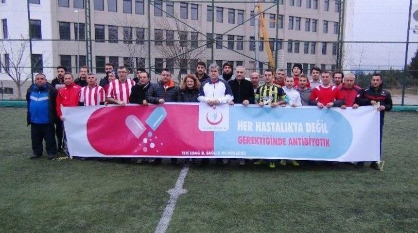 Sağlık &Ccedil;alışanları Futbol Turnuvasında Bir Araya Geldi