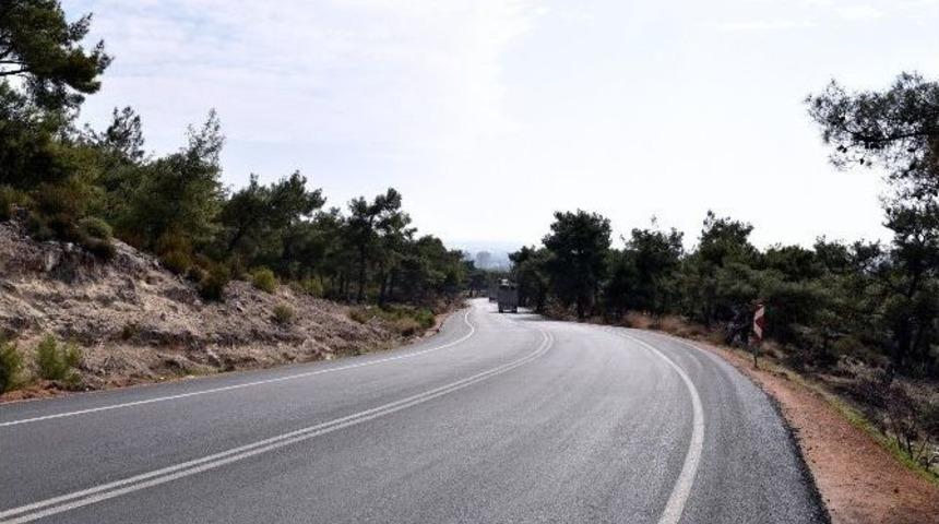 Kepez Belediyesi&rsquo;nden Tarihi Kındıra Yolu&rsquo;na &Ouml;m&uuml;rl&uuml;k Asfalt