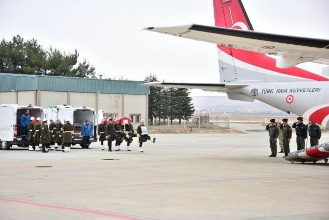 Fırat Kalkanı Harekatı Şehitleri Memleketlerine Uğurlandı