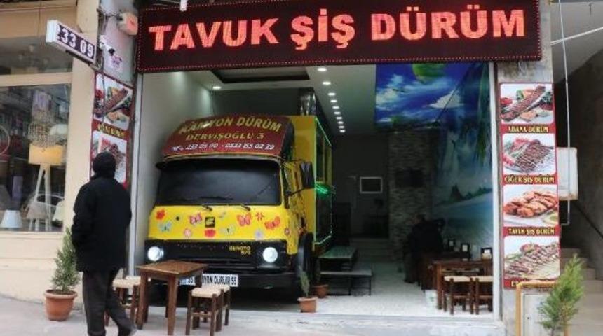 Karadeniz Fıkrası Gibi: Kamyonu Mutfağa &Ccedil;evirdi