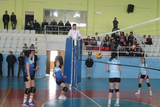 Silopi Voleybol Bölgesel Lig Grup Müsabakalarına Ev Sahipliği Yaptı