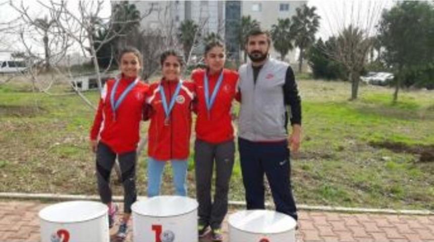 Diyarbakırlı Atletlerin B&uuml;y&uuml;k Başarısı