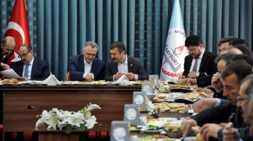 Ağbal: Cumhurbaşkanlığı H&uuml;k&uuml;met Sistemi Asla Tek Adam Modeli Getirmez