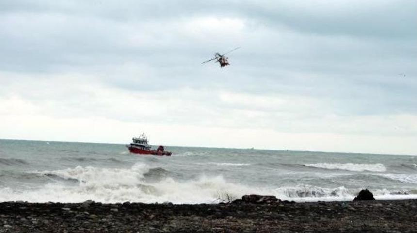 Kayığı Alabora Olan Balık&ccedil;ıyı Arama &Ccedil;alışmalarına Ara Verildi