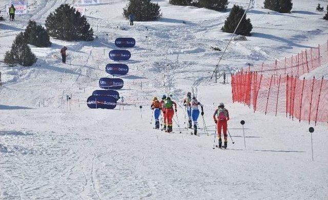 Erzincan, Kayakçılara Ev Sahipliği Yaptı