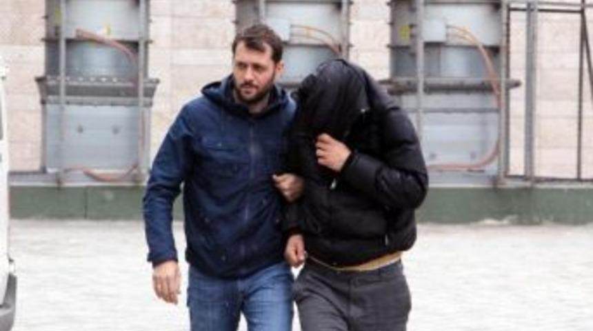 Samsun'da Tır'da 3 Kilo 900 Gram Esrar Ele Ge&ccedil;ti