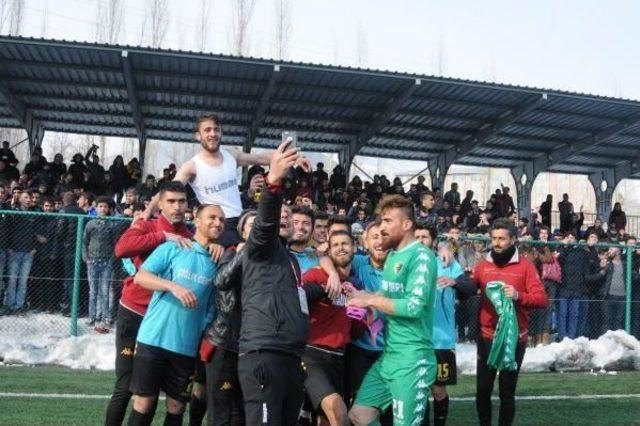 Hakkarispor-Ağrı 1970 Spor: 1-0