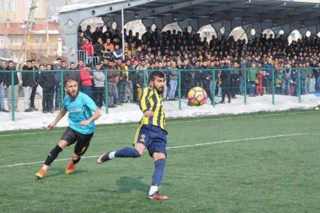 Hakkarispor-Ağrı 1970 Spor: 1-0