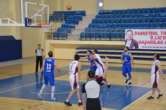 Bilecik Belediyesi Basketbol Kulübü’nde Kan Kaybı Sürüyor