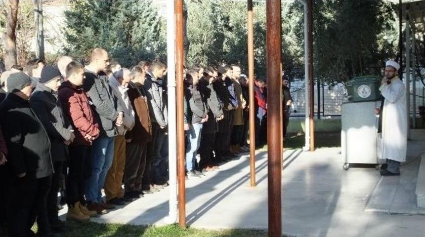 Burhaniyeli Genç Uyuşturucudan Hayatını Kaybetti