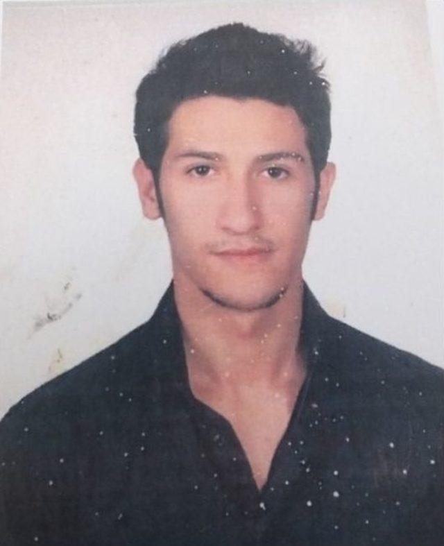 Burhaniyeli Genç Uyuşturucudan Hayatını Kaybetti 2