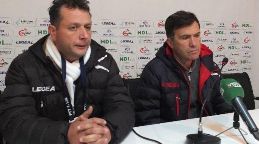 Bandırmaspor Teknik Direkt&ouml;r&uuml; Feyyaz U&ccedil;ar :