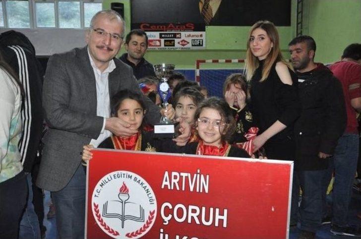 Artvin’de Halk Oyunları Yarışması G3