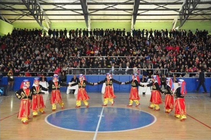 Artvin’de Halk Oyunları Yarışması G4