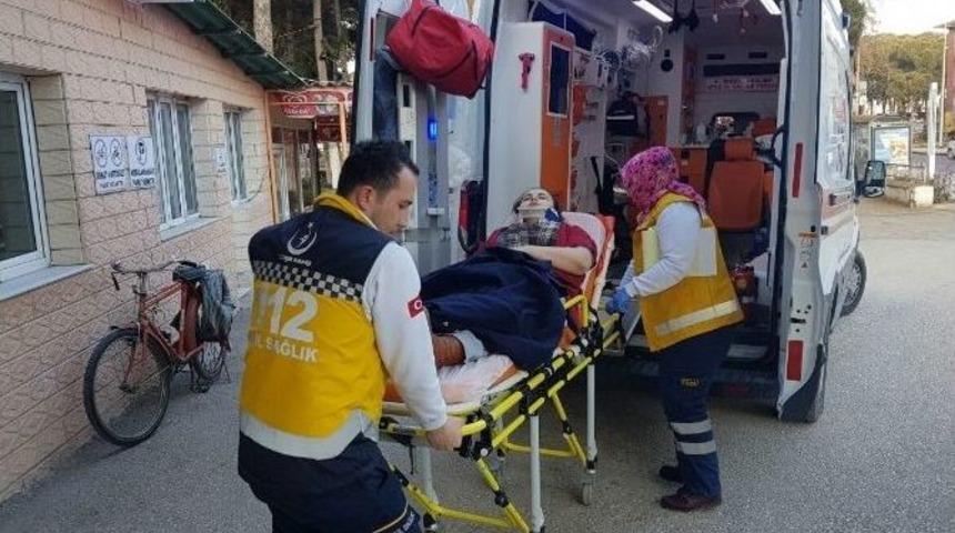 Manisa&rsquo;da Otomobil Takla Attı : 5 Yaralı
