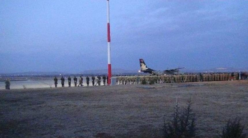 El Bab Şehidi Teğmen Yayla&rsquo;nın Cenazesi Memleketine Uğurlandı